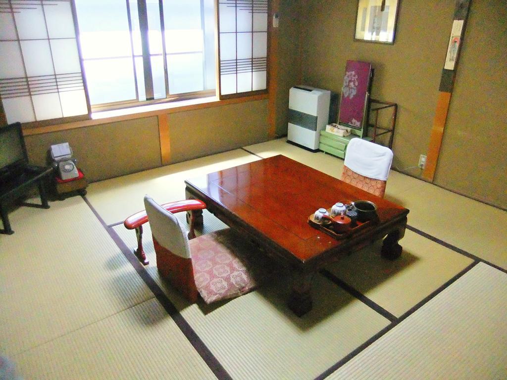 Sumiyoshi Ryokan Такаяма Номер фото