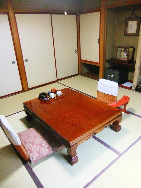 Sumiyoshi Ryokan Такаяма Номер фото