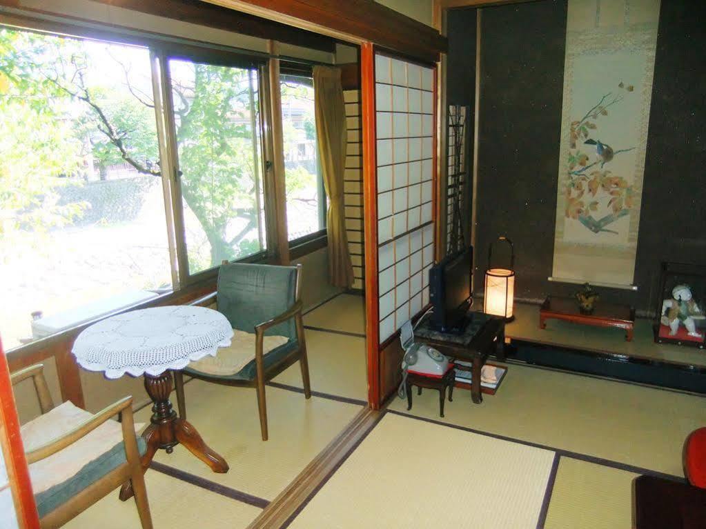 Sumiyoshi Ryokan Такаяма Екстер'єр фото